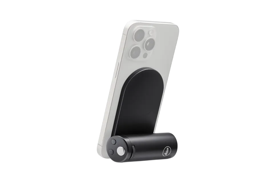 Leica LUX Grip attached to a vertical iPhone
